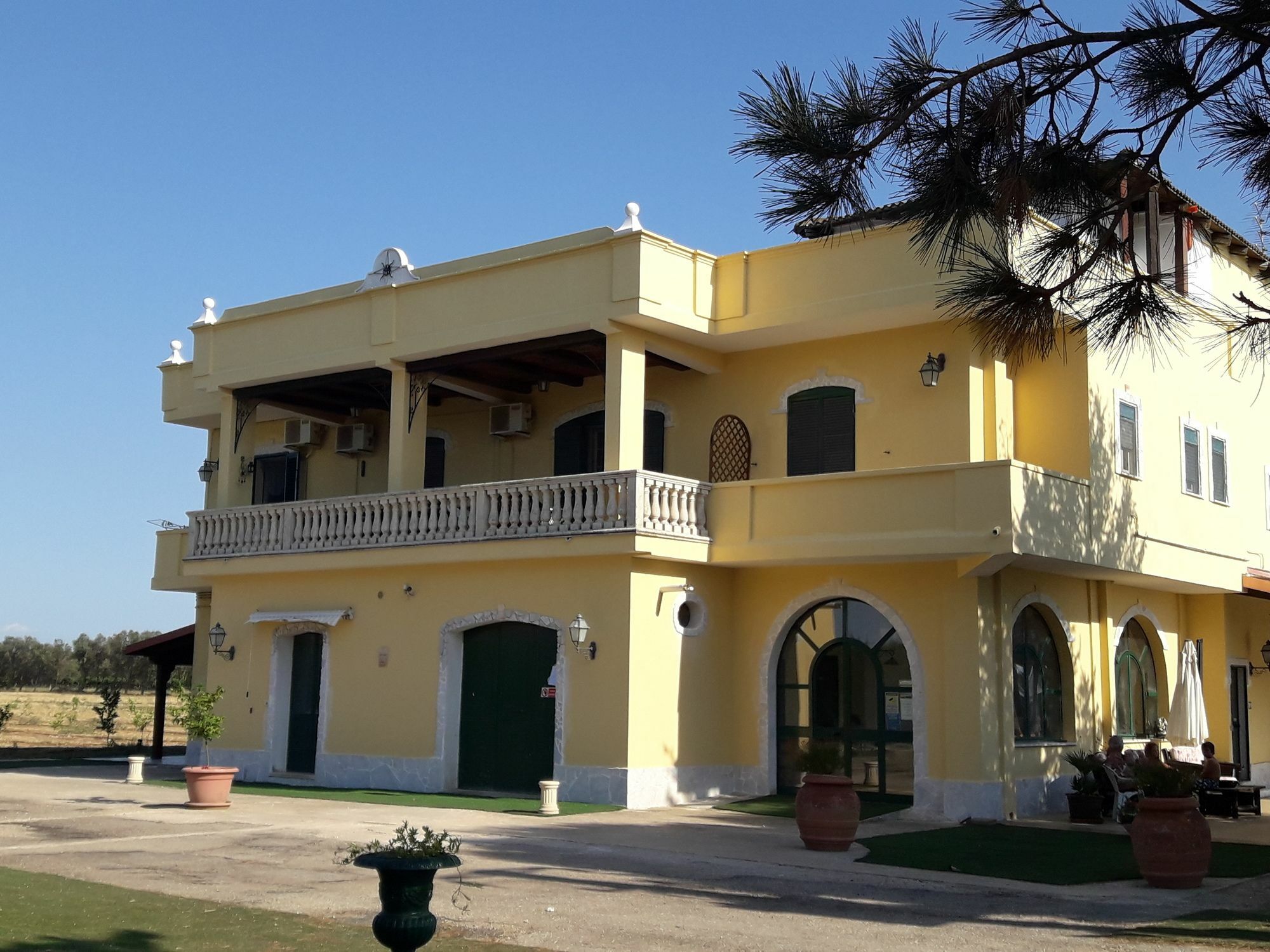 Agriturismo L' Annunziata Лизано Екстериор снимка