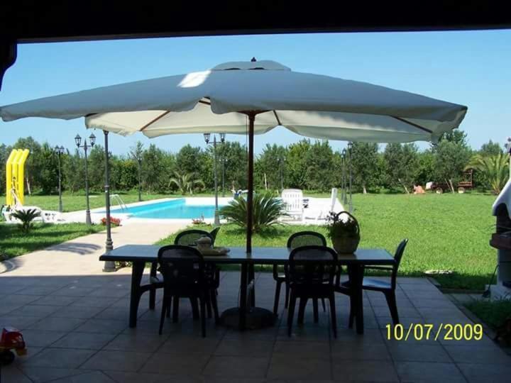 Agriturismo L' Annunziata Лизано Екстериор снимка